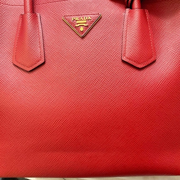 🌺Prada Saffiano Double Bag🌺 Flash Sale - Picture 3 of 11